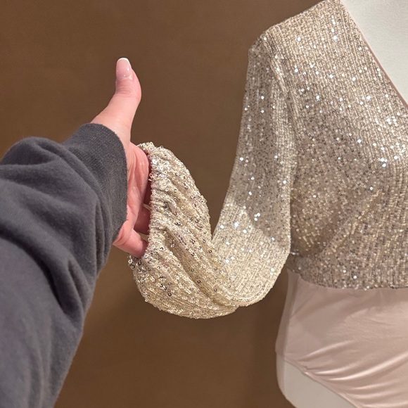 Bardot Glittering Sequin Bodysuit in Silver - Picture 6 of 8